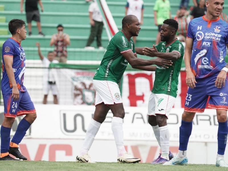 Juan Anangonó rompe la racha negativa y marcó su primer gol con Marathón en Liga Nacional