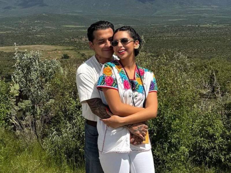 Christian Nodal sorprende a Ángela Aguilar en su cumpleaños 21