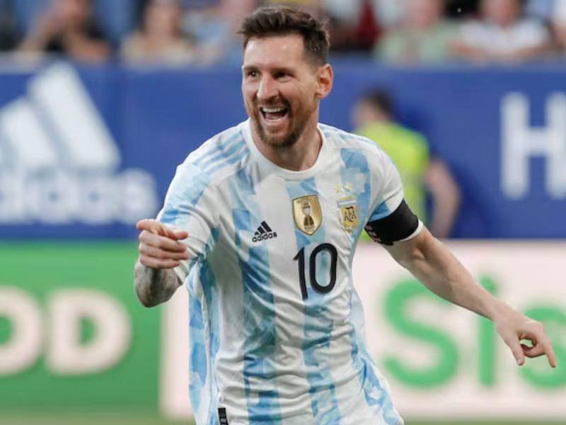 Messi felicita a los argentinos que estuvieron en la gala del Balón de Oro