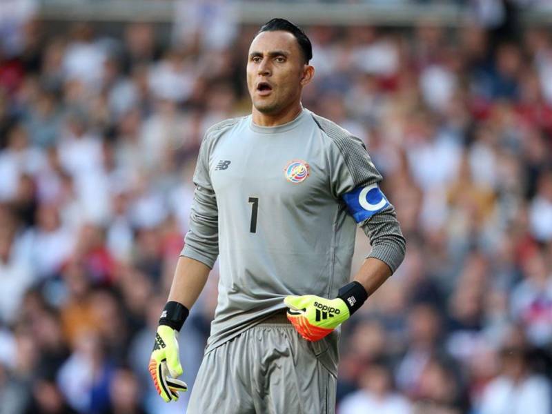 El destacado portero costarricense Keylor Navas anunció que emprenderá una nueva faceta como youtuber al igual que su excompañero del Real Madrid, Cristiano Ronaldo. Más detalles a continuación.