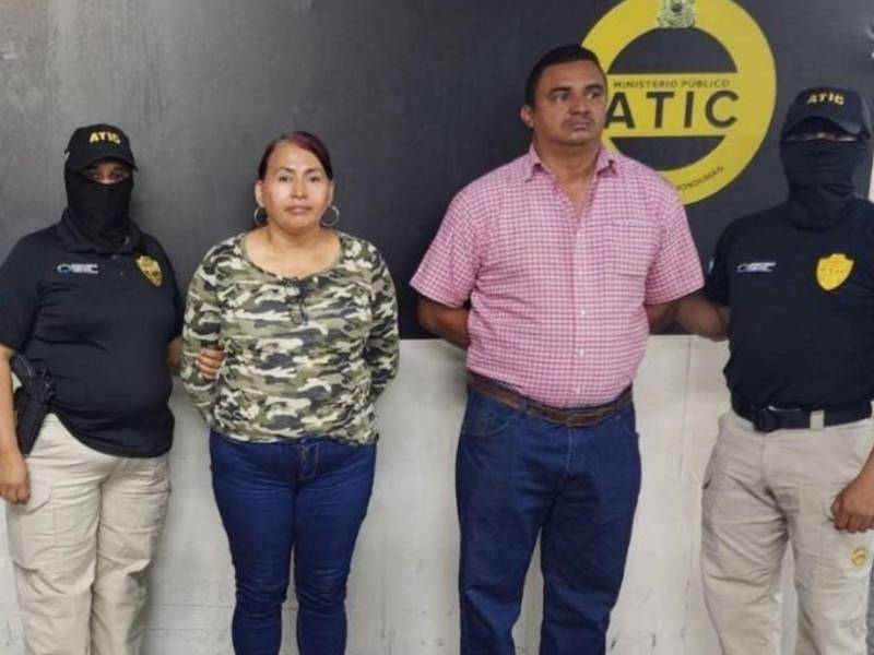 Junior Alexander Benítez Gonzáles, Pedro Antonio Núñez y Mireya Patricia Paz Barahona son los tres capturados por el delito de fraude.