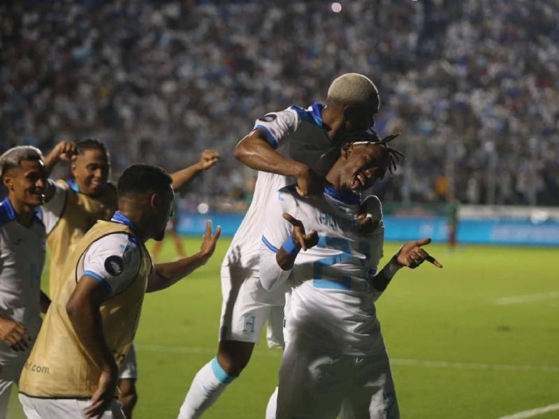 Lo último: Reinaldo Rueda deja fuera de la convocatoria de Honduras a su máximo goleador