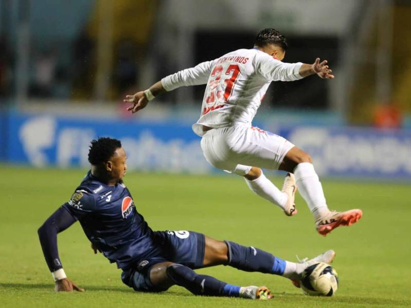 Motagua recibe a Olimpia por el clásico capitalino en el Nacional Chelato Uclés.