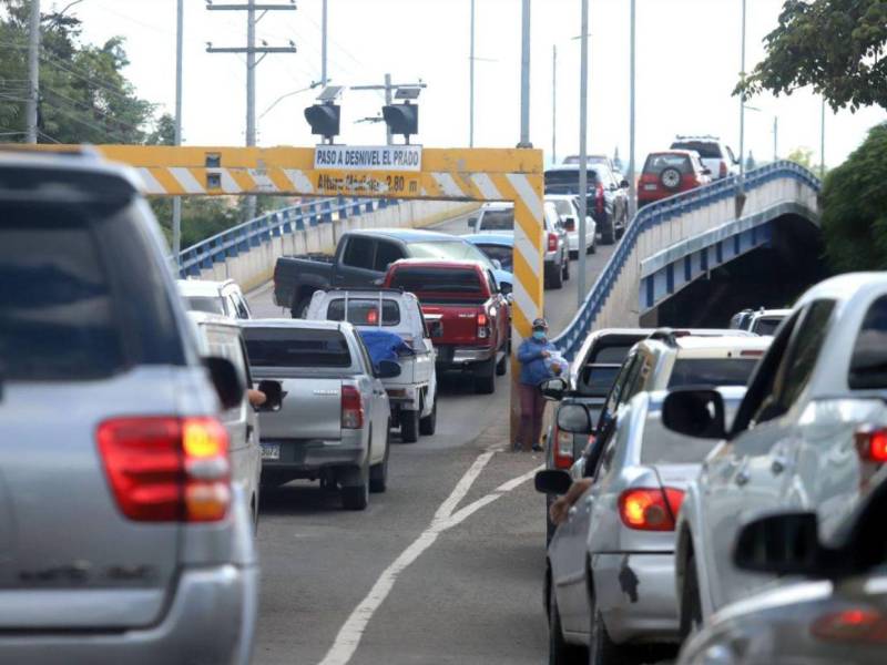 Desde tempranas horas de este día se estarán realizando trabajos de mantenimiento en algunas calles de la capital.