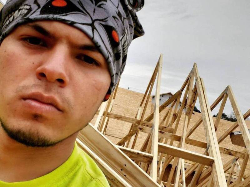 Christopher Saneth Rosa Castellanos, un joven hondureño de 25 años originario de San Marcos, Ocotepeque, en Honduras, fue asesinado a tiros la madrugada del miércoles 11 de diciembre en un complejo de apartamentos al sur de Charlotte, Carolina del Norte, Estados Unidos.