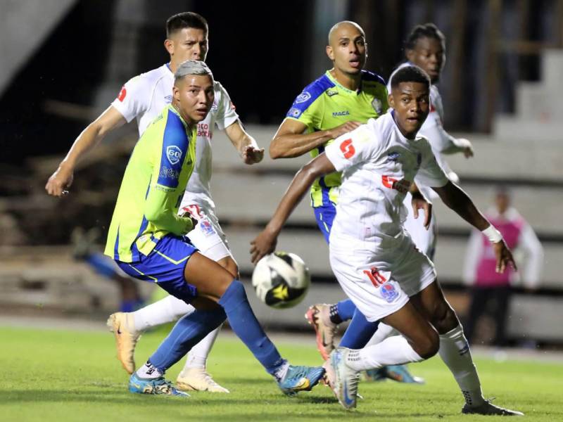 El Olimpia avanzó 12 veces de 14 semifinales que igualó en el juego de ida.