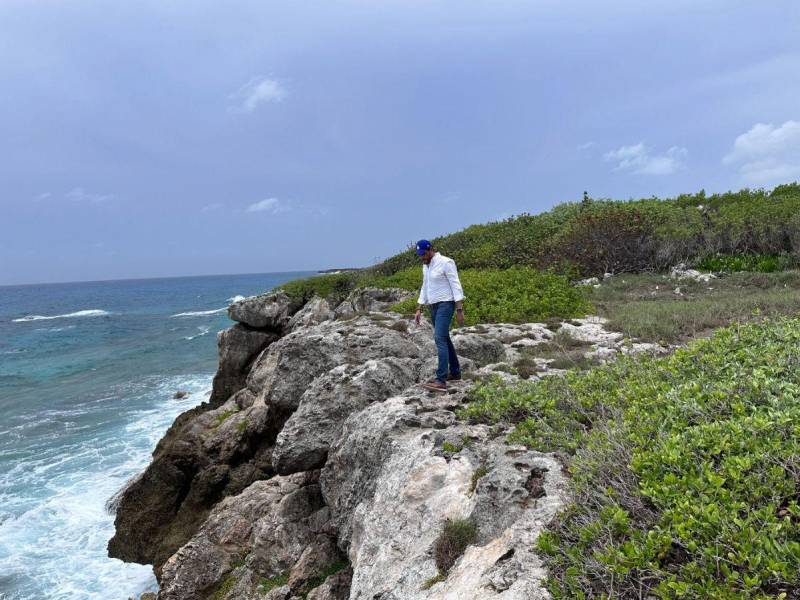 Algunas instituciones defensoras de derechos humanos no están de acuerdo con la construcción la cárcel en Islas del Cisne.