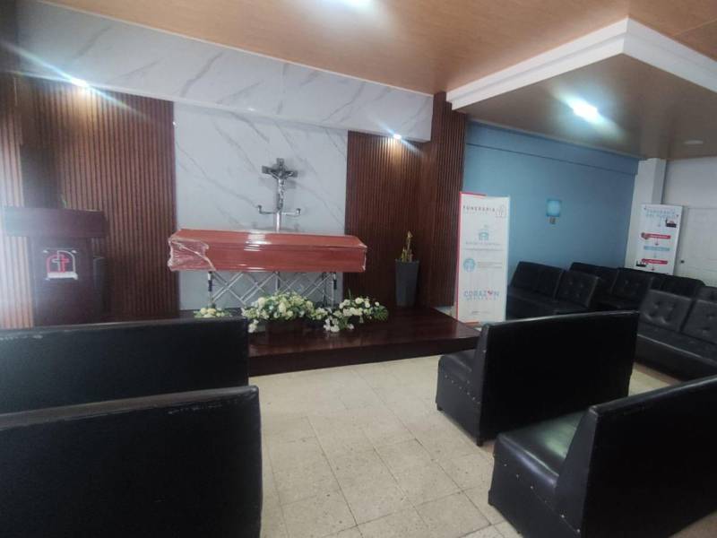 Sala velatoria de la Funeraria de Buen Corazón.