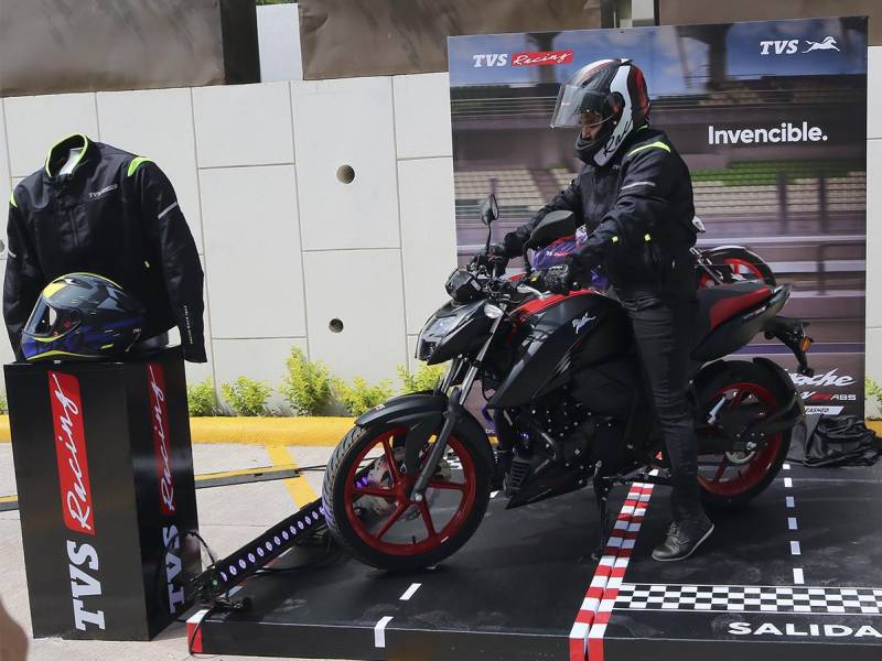 TVS SmartXConnect: la tecnología Bluetooth que permite a los pilotos monitorear y mejorar su estilo de conducción