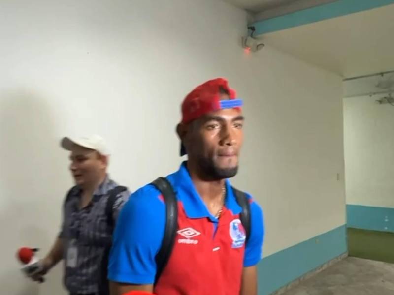 Jerry Bengtson habló sobre el tema y acepta que se equivocó.