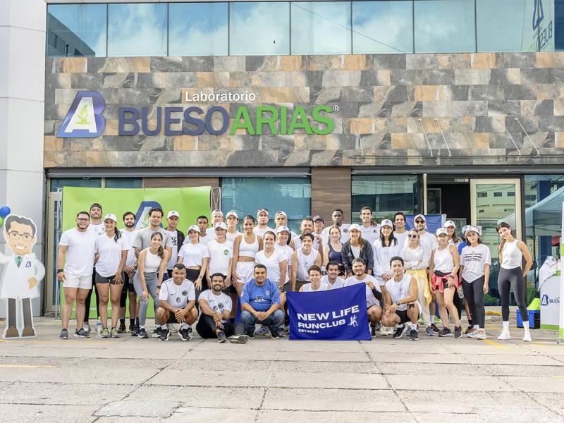 Laboratorio Bueso Arias: Sumando kilómetros a la salud con la carrera “Somos Salud 5.5k”