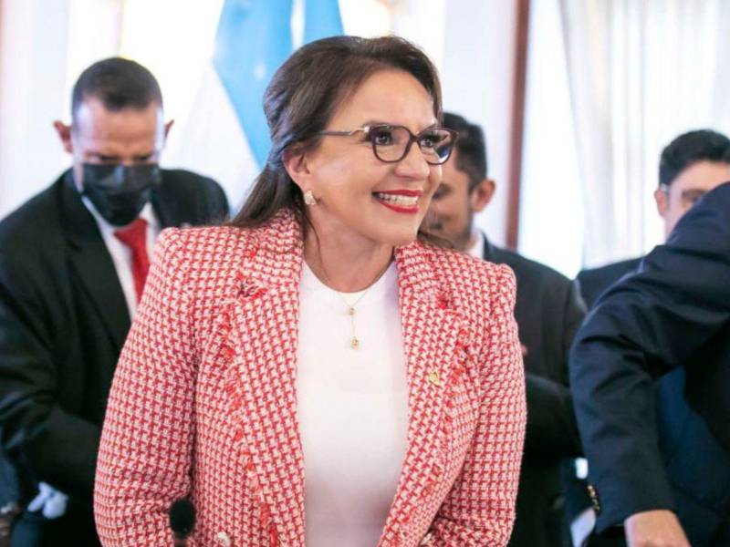 Xiomara Castro viaja este lunes a México para investidura de Claudia Sheinbaum