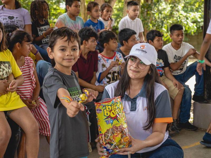 Voluntarios de CMI entregaron un donativo de alimentos al Albergue de los Niños “El Refugio” en Choloma.