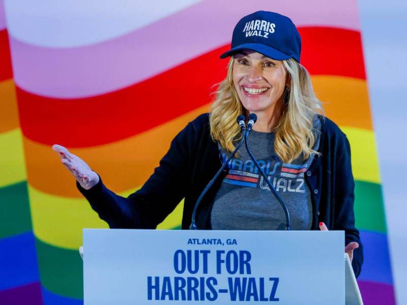 La actriz Julia Roberts, así como varios artistas de la música y el cine, han demostrado su apoyo a la campaña de la candidata presidencial Kamala Harris para convertirse en la primera presidenta de Estados Unidos. Roberts instó a los estadounidenses a votar por Harris en las próximas elecciones del 5 de noviembre.