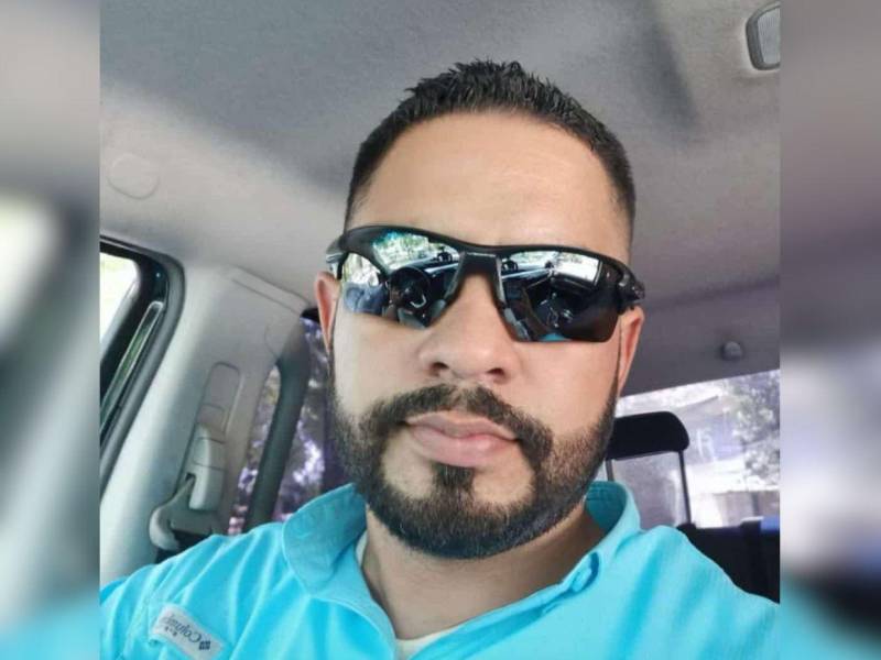 Darwin Antonio Meza Herrera perdió la vida en un fatal accidente cuando sobrevolaba los cielos de Olanchito a bordo de una avioneta. Más detalles a continuación.