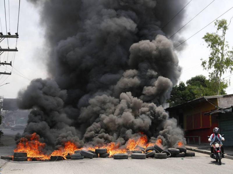 La Policía Nacional informó que utilizará el “Manual del Uso de la Fuerza y Armas de Fuego”.