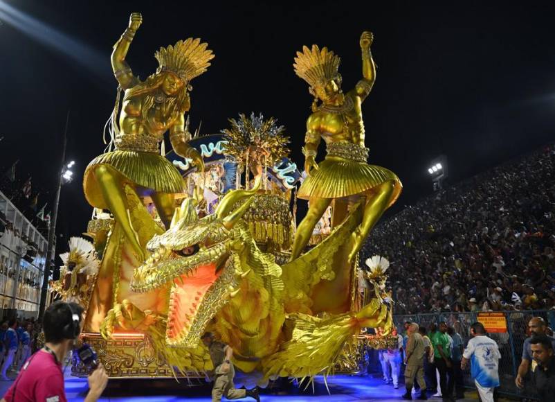 Las impresionantes imágenes que dejó el carnaval de Río de Janeiro