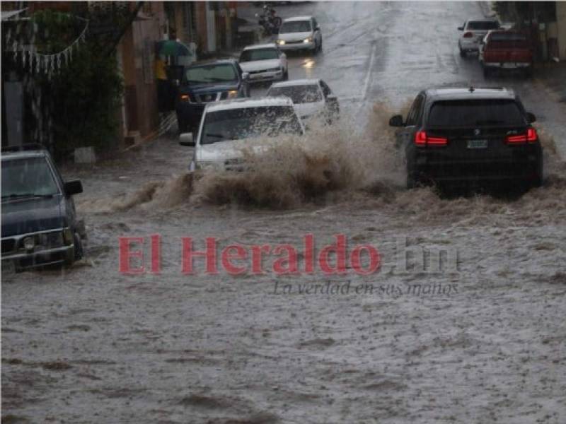 La medida se toma para evitar pérdida de vidas humanas debido al temporal.