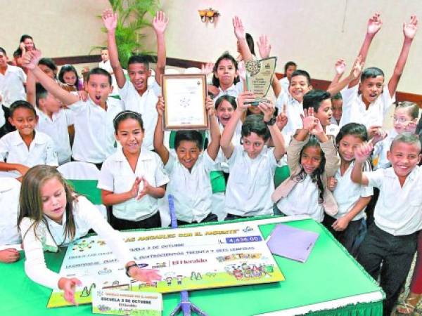 La Escuela 3 de Octubre se alzó con el primer lugar de la III Edición de Escuelas Amigables con el Ambiente. (Fotos: Alex Pérez)