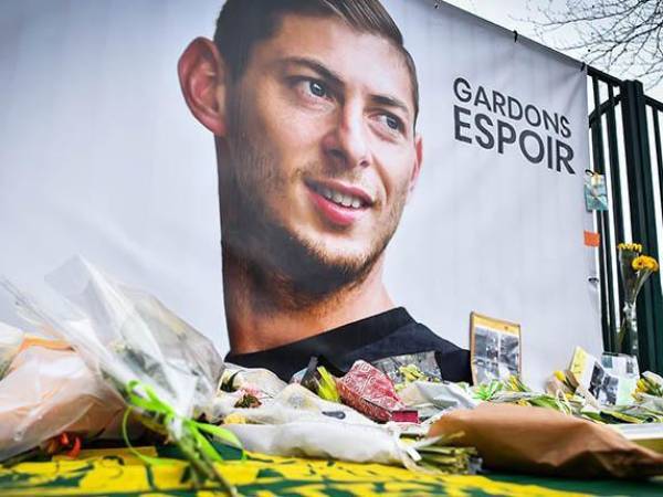 Una story de Kylian Mbappé forma parte de los detalles que se suman a la trágica muerte del futbolista Emiliano Sala, hoy que se cumplen cinco años de su muerte y lo recordamos en la siguiente galería.