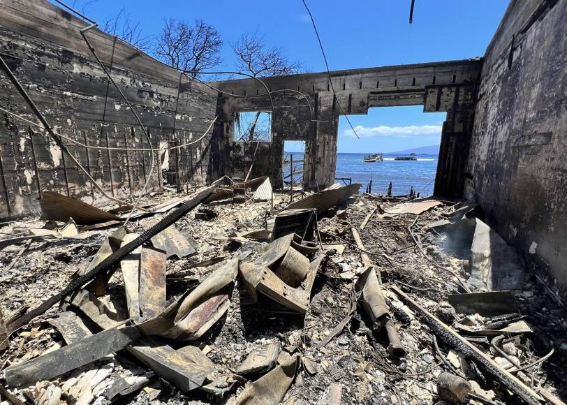 “No puedo creer que Dios permitiese que esto ocurriera”: rabia y desconsuelo en Hawái por incendios