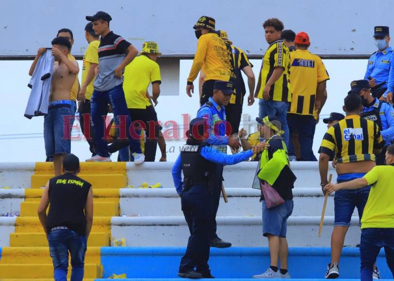 Imágenes que muestran el rostro del violento hombre que atacó a policía en el Olímpico