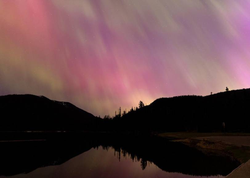 Las deslumbrantes auroras que dejó la tormenta solar en el mundo