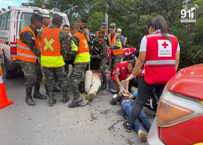 Las primeras imágenes del fatal accidente en carretera a Olancho