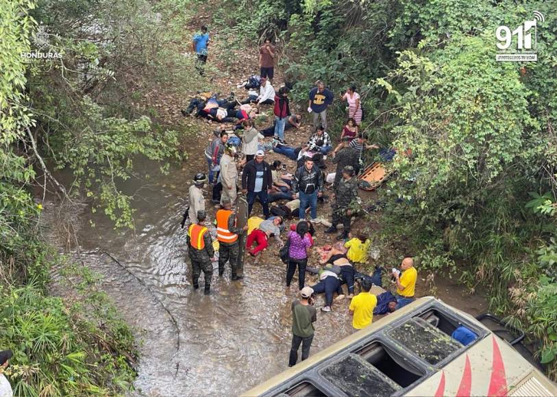 Las primeras imágenes del fatal accidente en carretera a Olancho