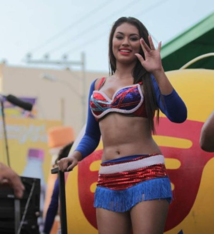 Una verdadera fiesta se vivió en el carnaval de La Ceiba