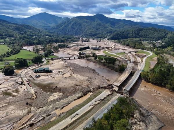 Erwin, un pueblo en Tennessee junto al Sendero de los Apalaches, fue castigado por el huracán Helene.