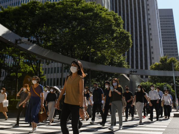 Las mujeres japonesas en edad de trabajar se han ido incorporando al mercado laboral en la última década.