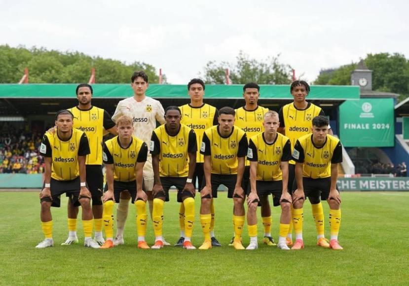 Leonardo Posadas, futbolista del Borussia Dortmund y de Alemania que jugaría con Honduras