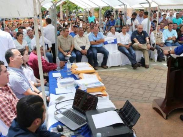 El financiamiento que se entrega a las nueve empresas tendrá una tasa de interés del 1% mensual y un plazo de hasta tres años (Foto: El Heraldo Honduras/ Noticias de Honduras)