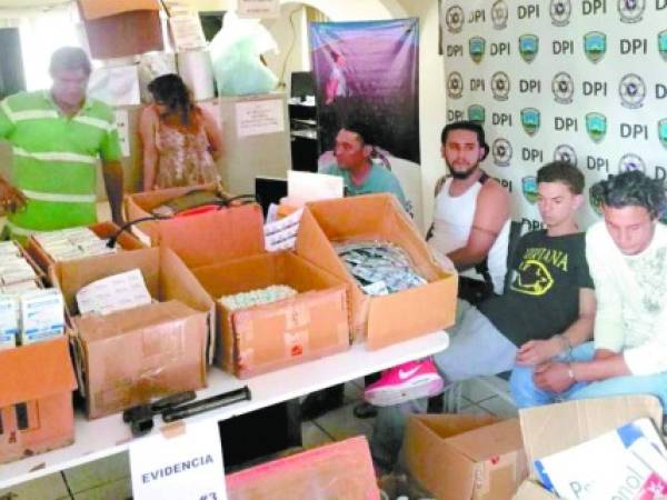 Cuatro personas fueron capturadas en el laboratorio clandestino en Talanga.