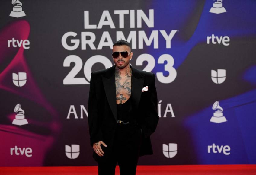 Latin Grammy: famosos recorren la alfombra roja en España