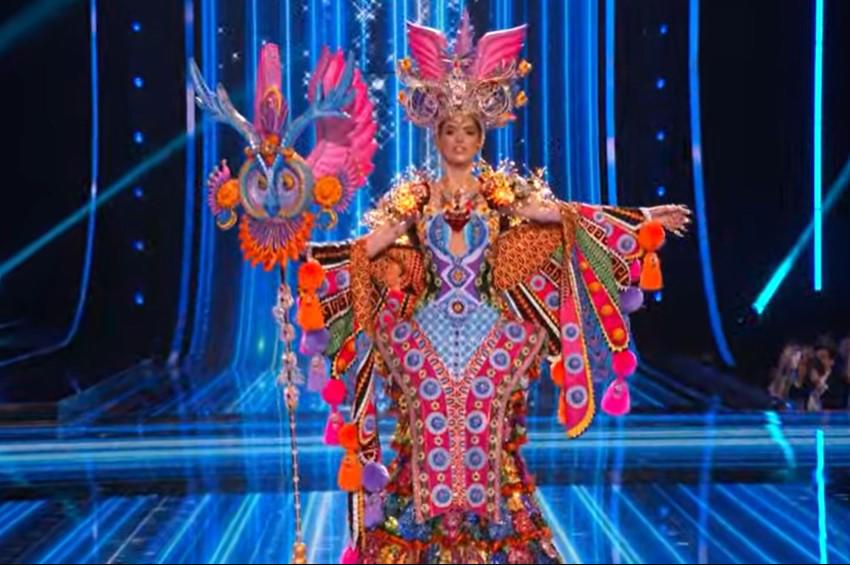 Espectaculares trajes típicos durante la gala del Miss Universo 2023