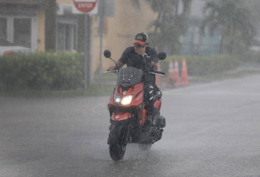 Estado de emergencia en Florida por inundaciones