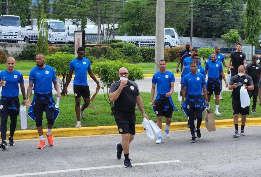 Curazao pasea por San Pedro Sula; Honduras aún no regresa (FOTOS)