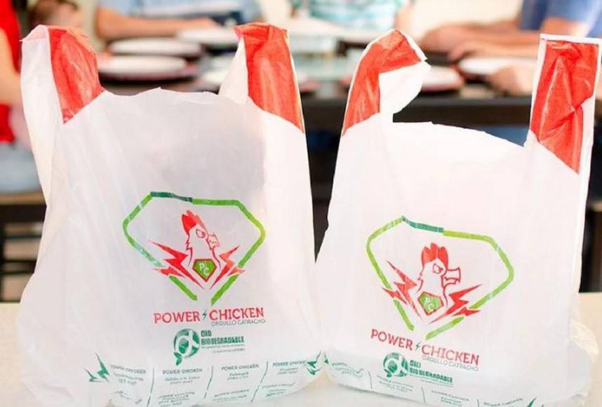 Por denuncia de intoxicación en alimentos, ARSA cierra Power Chicken de la capital