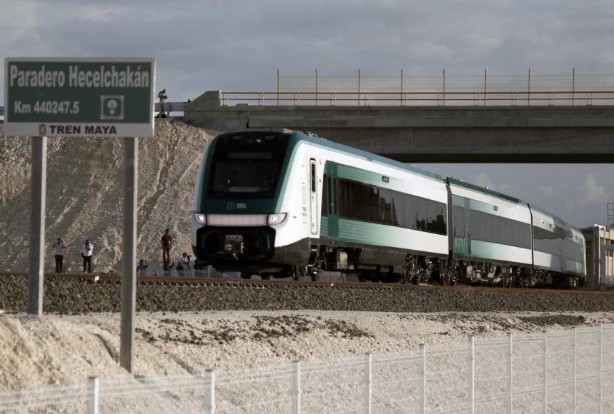 Así fue el primer recorrido del polémico Tren Maya en México