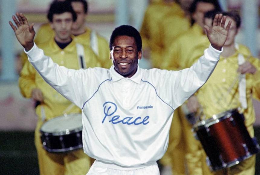 De su debut hasta su muerte, el rey Pelé en 15 grandes fechas