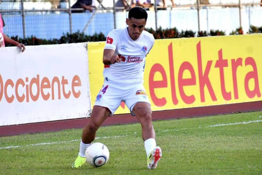 ¡Dos bajas! El 11 titular del Olimpia para juego ante Águila de El Salvador