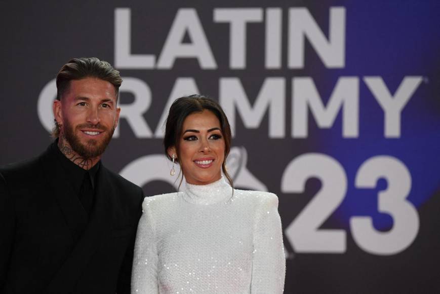 Latin Grammy: famosos recorren la alfombra roja en España