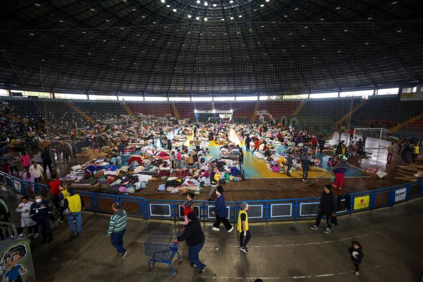 Muertos, desaparecidos y cientos sin hogar, el saldo de ciclón que azotó el sur de Brasil