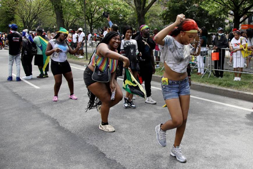 Estados Unidos celebra el Labor Day con coloridos desfiles