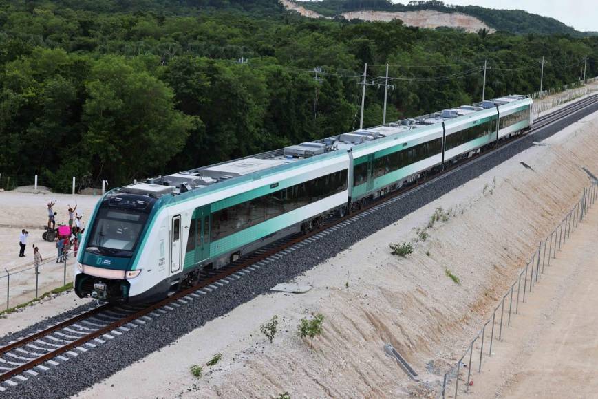 Así fue el primer recorrido del polémico Tren Maya en México