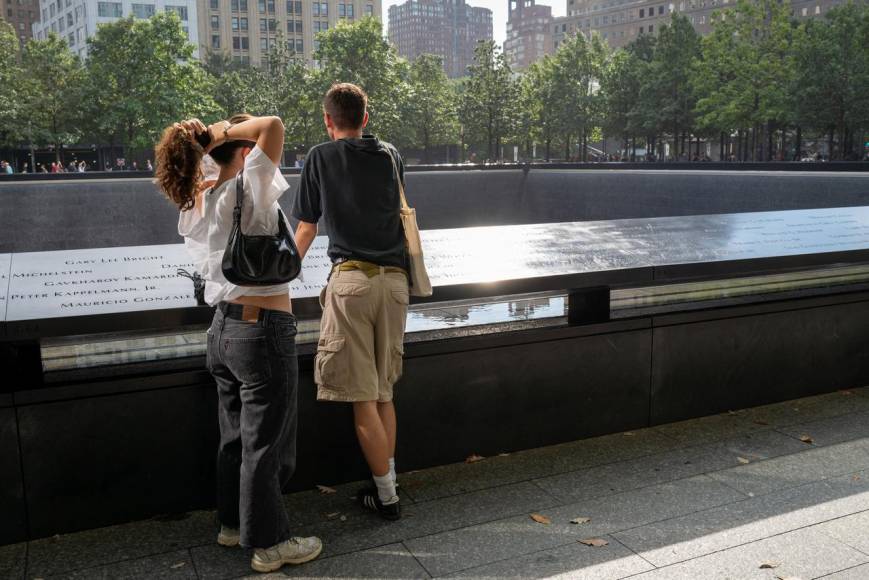 22 años de los ataques del 11 de septiembre; Nueva York sigue llorando las víctimas