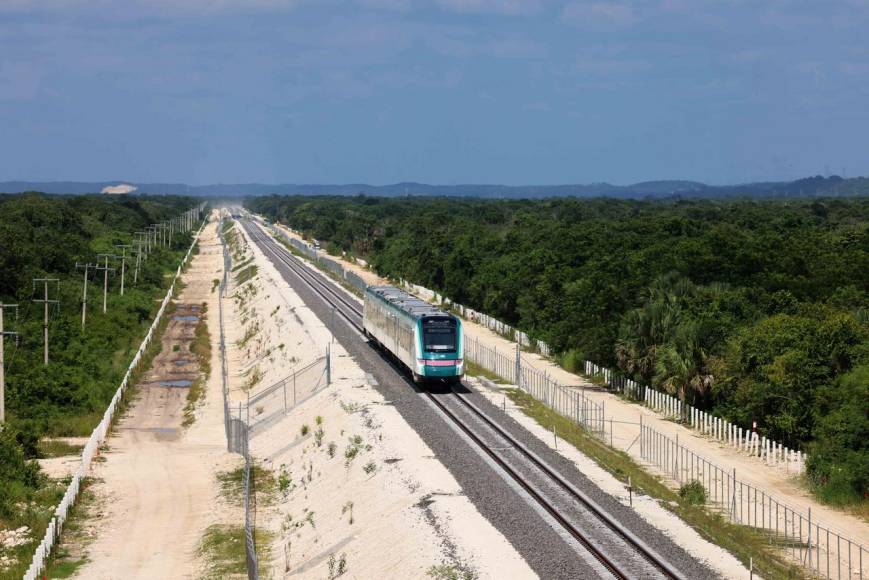 Así fue el primer recorrido del polémico Tren Maya en México