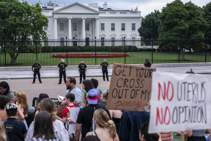 Aborto en Estados Unidos ¿qué cambia tras decisión de la Corte Suprema de Justicia?